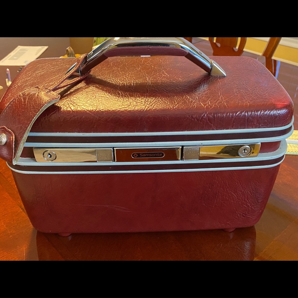 Vintage Caboodle Train Case